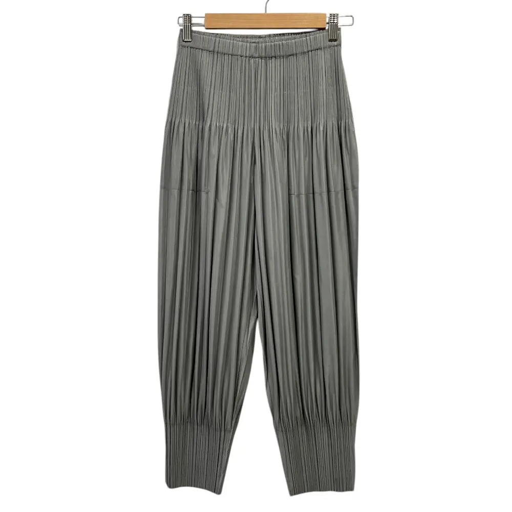 PLEATS PLEASE ISSEY MIYAKE プリーツプリーズ イッセイミヤケ ギャザーバルーンパンツ PP55-JF402 サイズ3 グレー