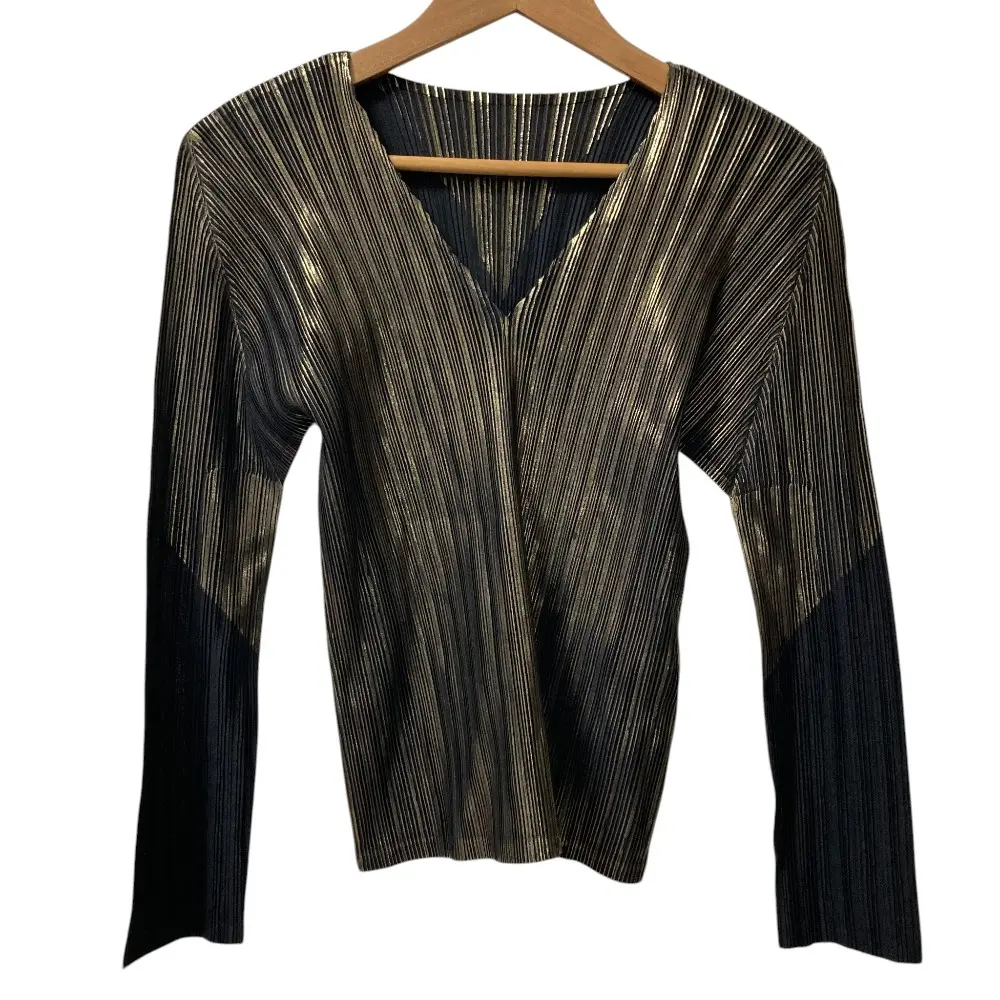 PLEATS PLEASE ISSEY MIYAKE プリーツプリーズ イッセイミヤケ Vネックカットソー PP03-FK353 サイズ3 ゴールドカラー