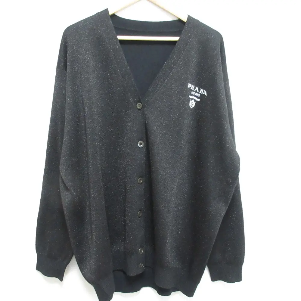 22SS PRADA プラダ エンブレムロゴ カシミヤブレンド ラメ ニット カーディガン P25I84 サイズ44 ブラックの買取実績【2024年8月買取】