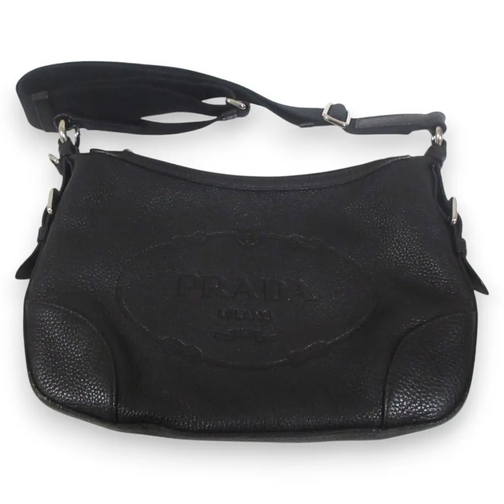 PRADA プラダ エンボスロゴ レザー クロスボディ メッセンジャーバッグ ショルダーバッグ ブラック×シルバー金具