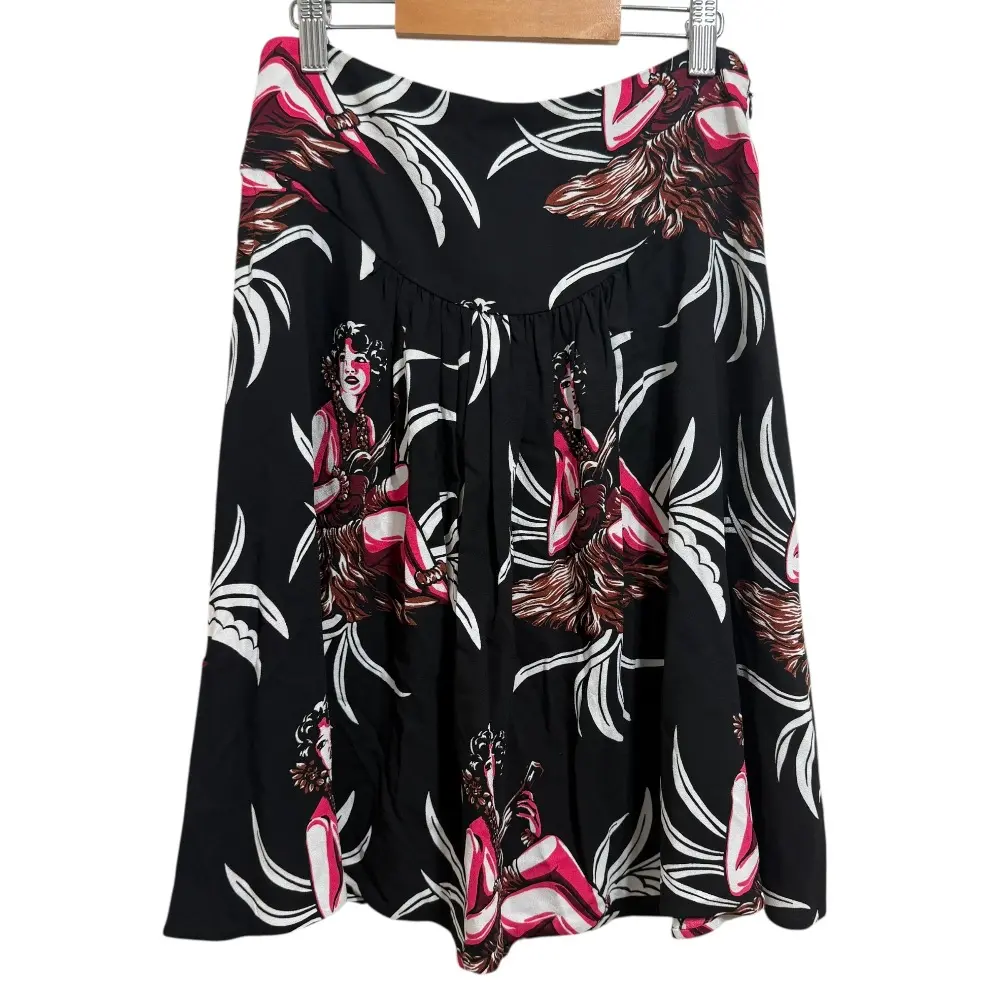 美品　PRADA　プラダ　 ベネチア総柄　プリントフレアスカート　サイズ40 美品 PRADA プラダ ベネチア総柄 プリントフレアスカート サイズ40
