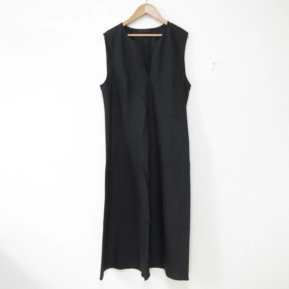 PRADA プラダ キーネック ノースリーブ ワンピース ブラック