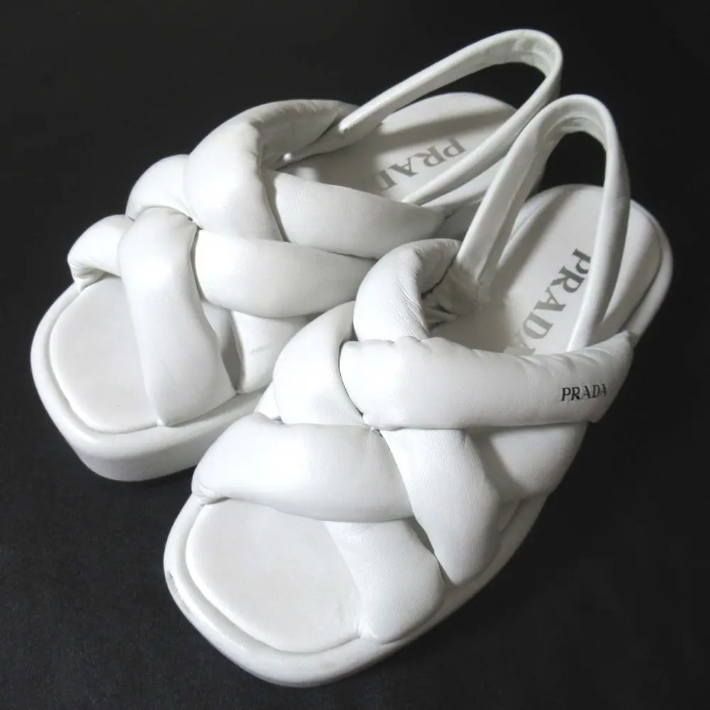 PRADA プラダ パデッドナッパレザー スリングバック サンダル サイズ35.5 22.5cm相当 ホワイト