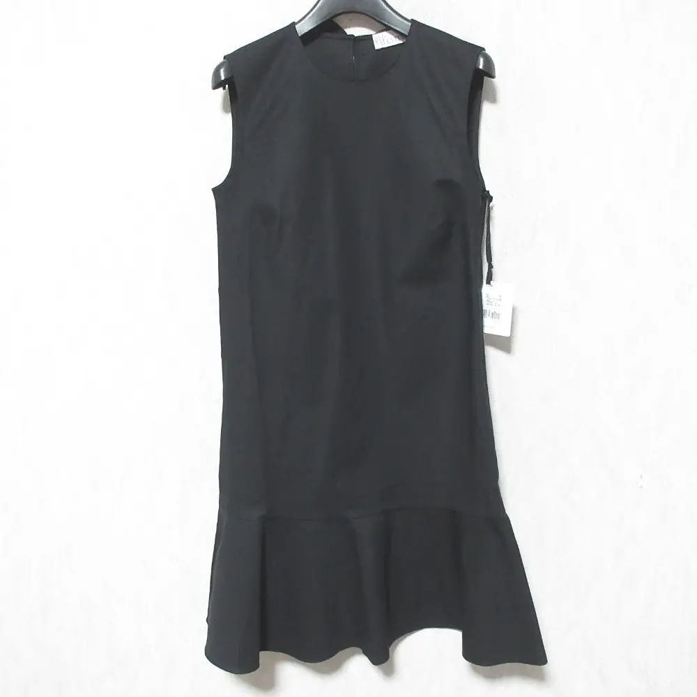RED VALENTINO レッドヴァレンティノ バックリボン ノースリーブワンピース VR0VAAF00VL サイズ38 ブラック