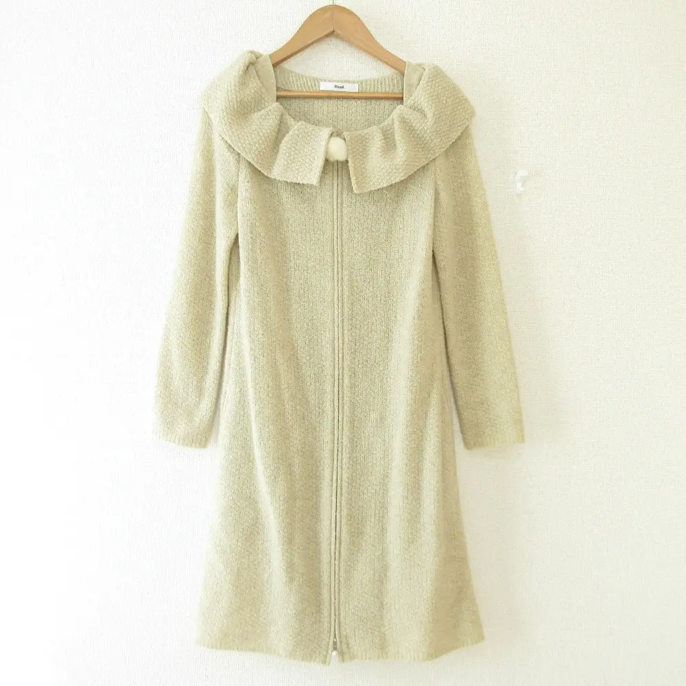 Rene ルネ フロントジップ フリルカラー 長袖 ひざ丈 ニットワンピース 6942090 36 ベージュ