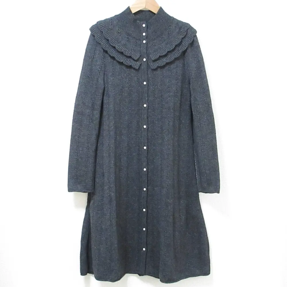 22AW Rene ルネ カシミヤブレンド フリル パールボタン 長袖 ミディ丈 フレア ロング ニットワンピース 36 グレー