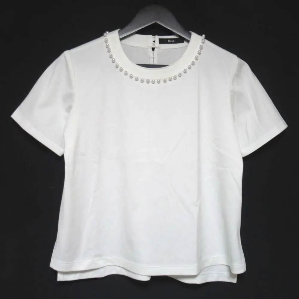クリーニング済 23SS Rene ルネ パール装飾 ショートスリーブ 半袖 Tシャツ 5327017 36サイズ ホワイト