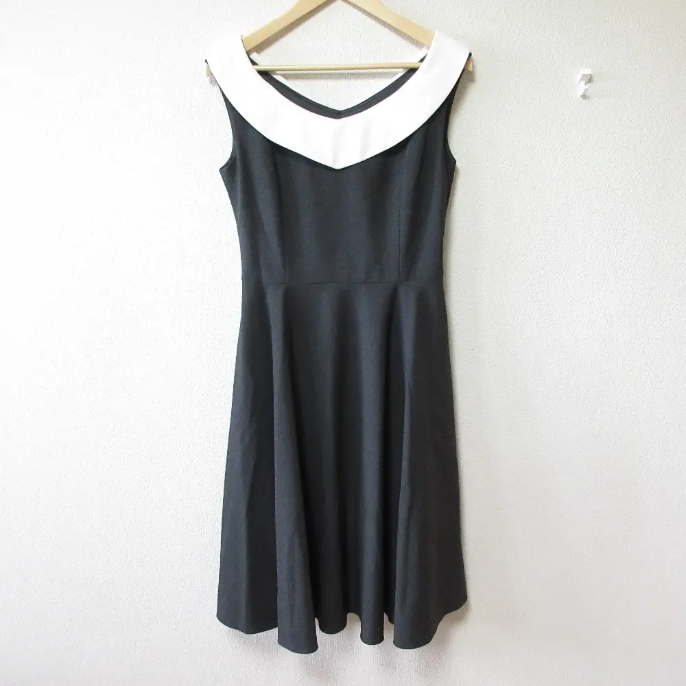 Rene basic ルネベーシック 白襟付き ノースリーブ ひざ丈 フレア ワンピース 34 グレー