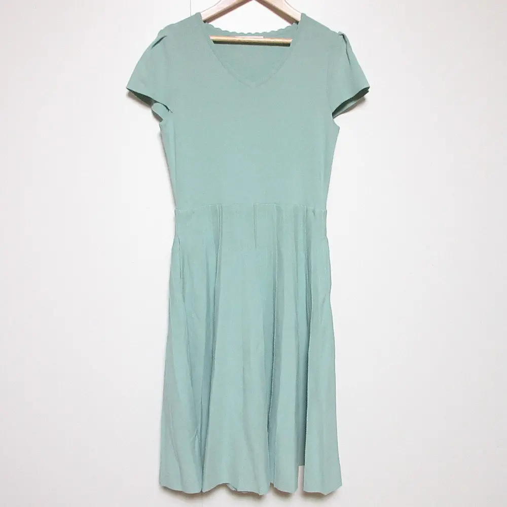 Rene ルネ Vネック ショートスリーブ フレア ニットワンピース 38 ミント