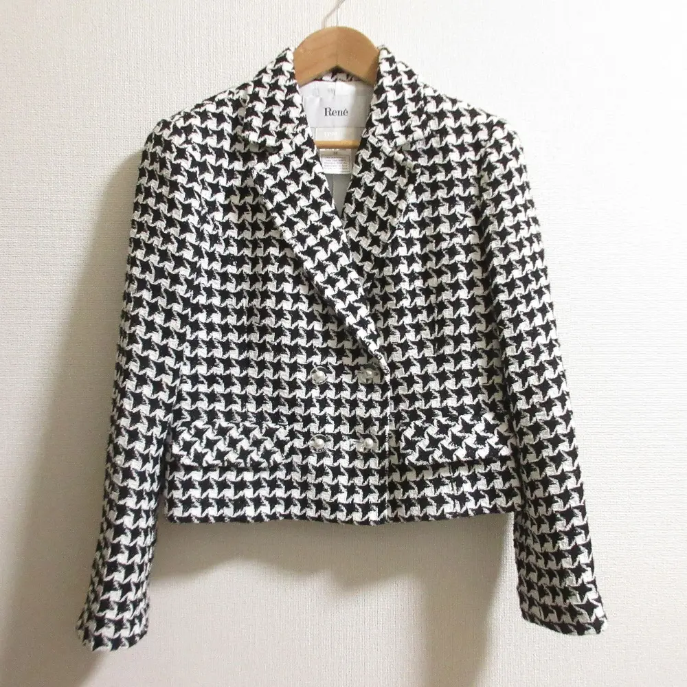 Rene ルネ フランス製生地 千鳥格子 パールボタン ダブルブレスト ジャケット サイズ34 ブラック ホワイトの買取実績【2025年08月】