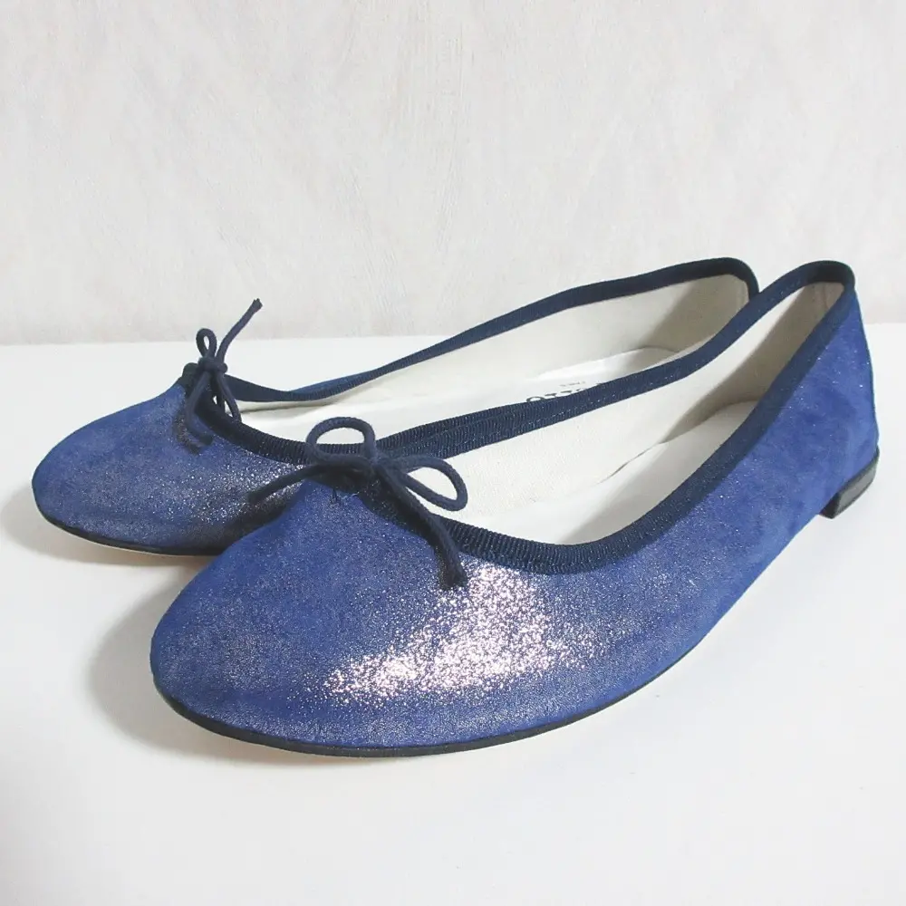 Repetto レペット Cendrillon フラット バレエシューズ パンプス V086VC 39 1/2 ネイビーの買取実績【2025年12月買取】