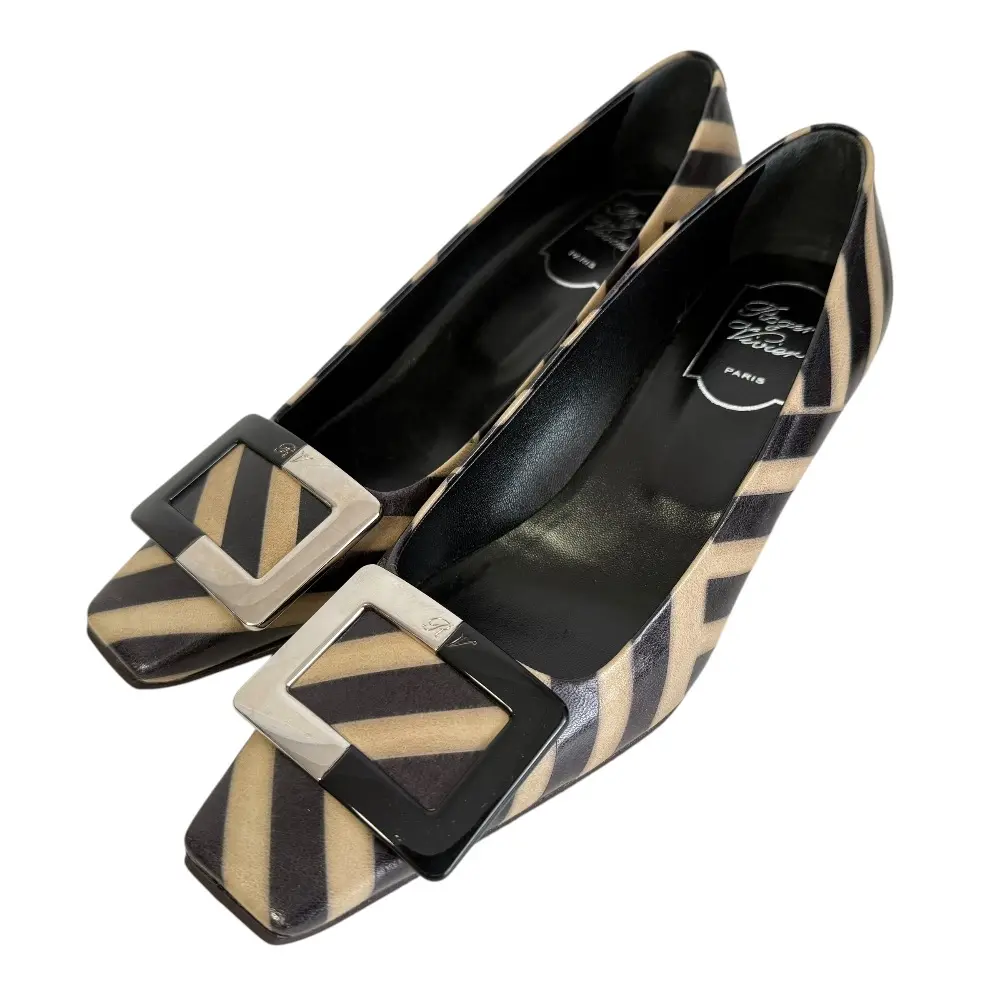 Roger Vivier ロジェヴィヴィエ ベルヴィヴィエ スクエアトゥ パンプス 37 23.5cm相当 ベージュ×ブラック