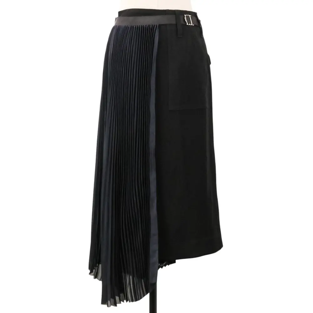 sacai サカイ ロング プリーツ ソリッドサテンアシンメトリーラップスカート 20-05146 サイズ1 ネイビー ブラックの買取実績【2026年2月買取】