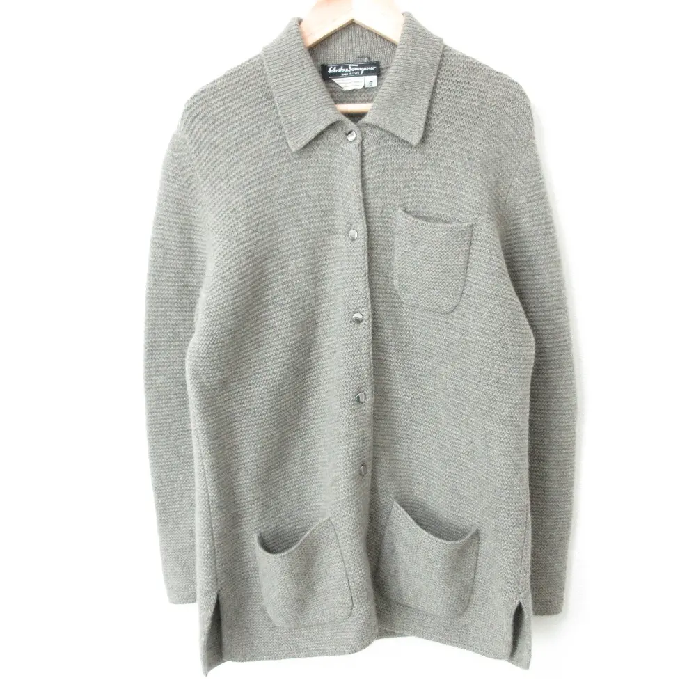 Salvatore Ferragamo サルヴァトーレフェラガモ カシミヤ100％ メタル釦 ニットカーディガン ジャケット S グレー