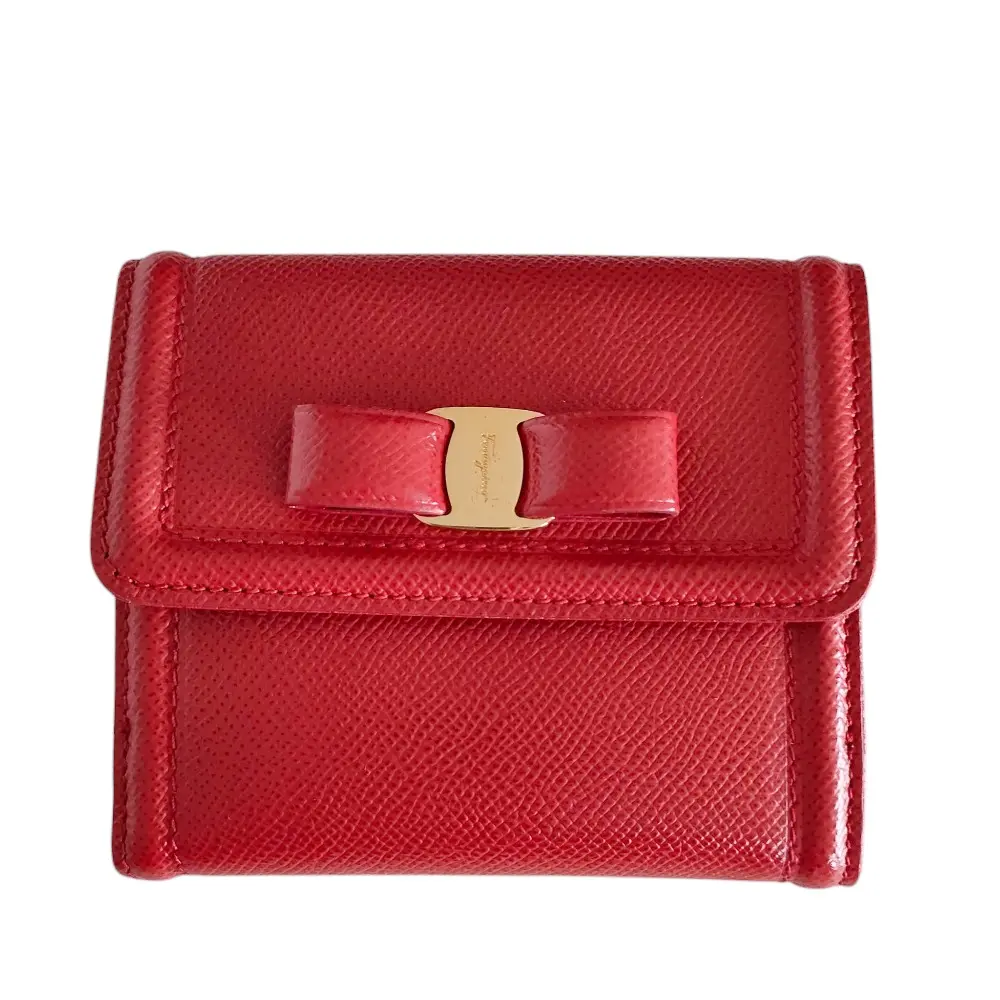 Salvatore Ferragamo サルヴァトーレフェラガモ ヴァラ リボン レザー 二つ折り財布 コンパクトウォレット 箱付き 22c911 レッド