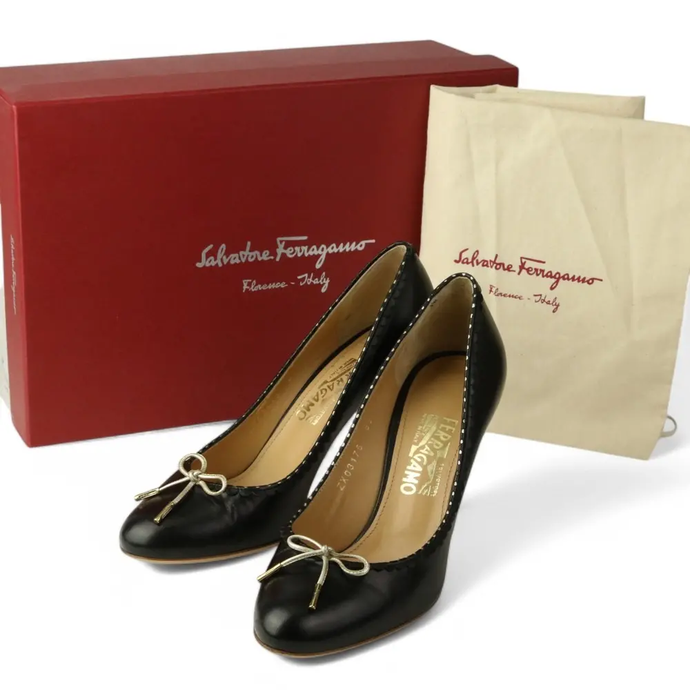 Salvatore Ferragamo サルヴァトーレフェラガモ SHERRY リボンデザイン ハイヒール パンプス 7 約24.0cm ブラック
