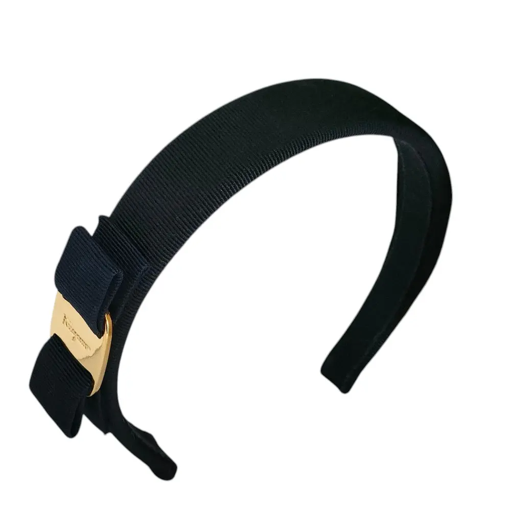 サルヴァトーレフェラガモ（Salvatore Ferragamo）ヘアアクセサリーの