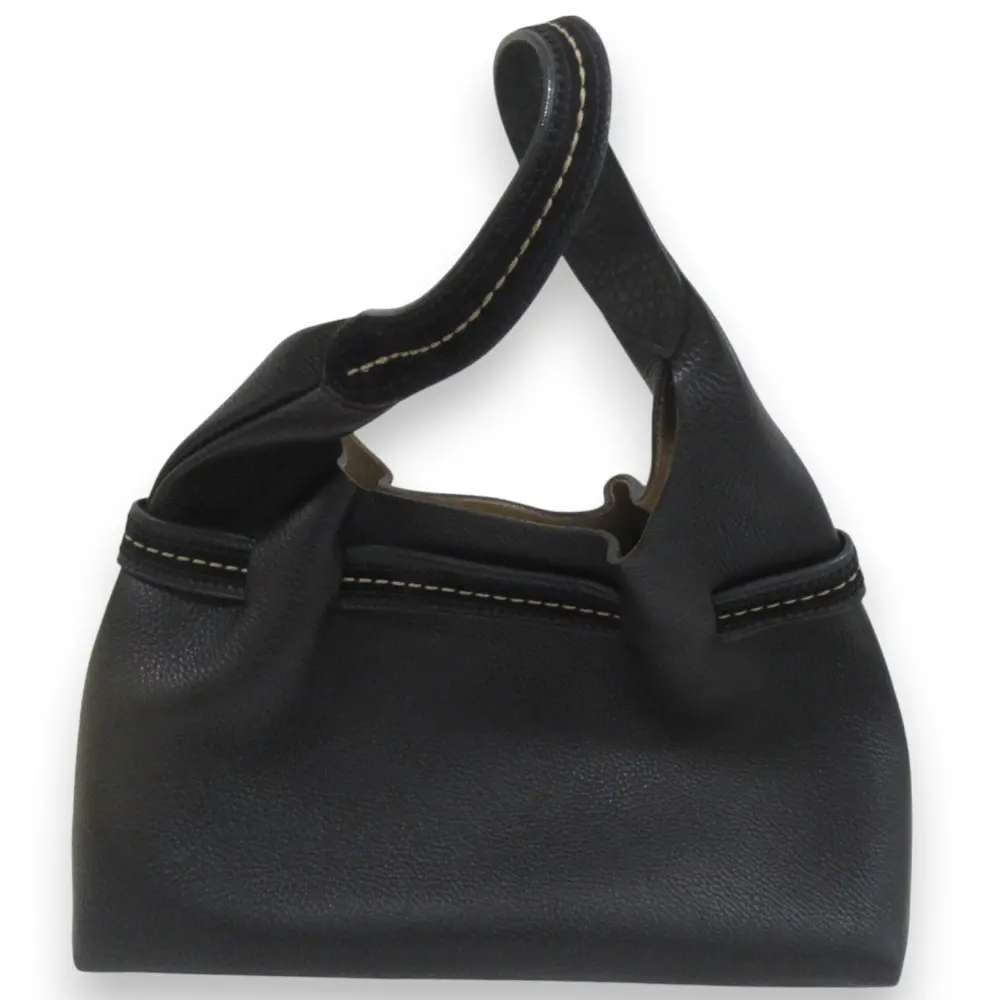 Salvatore Ferragamo サルヴァトーレフェラガモ レザー ロゴ刻印 ワンショルダーバッグ ブラック