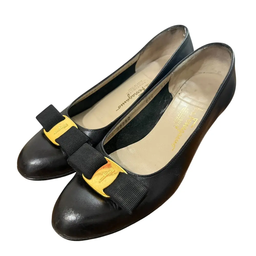 Salvatore Ferragamo サルヴァトーレフェラガモ レザー ヴァラリボン ローヒール パンプス サイズ6 1/2 約23.5cm ブラック