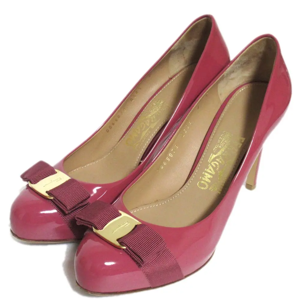Salvatore Ferragamo サルヴァトーレフェラガモ パテントレザー ヴァラリボン ピンヒール パンプス サイズ7C 約24.5cm ピンクの買取実績【2025年6月買取】