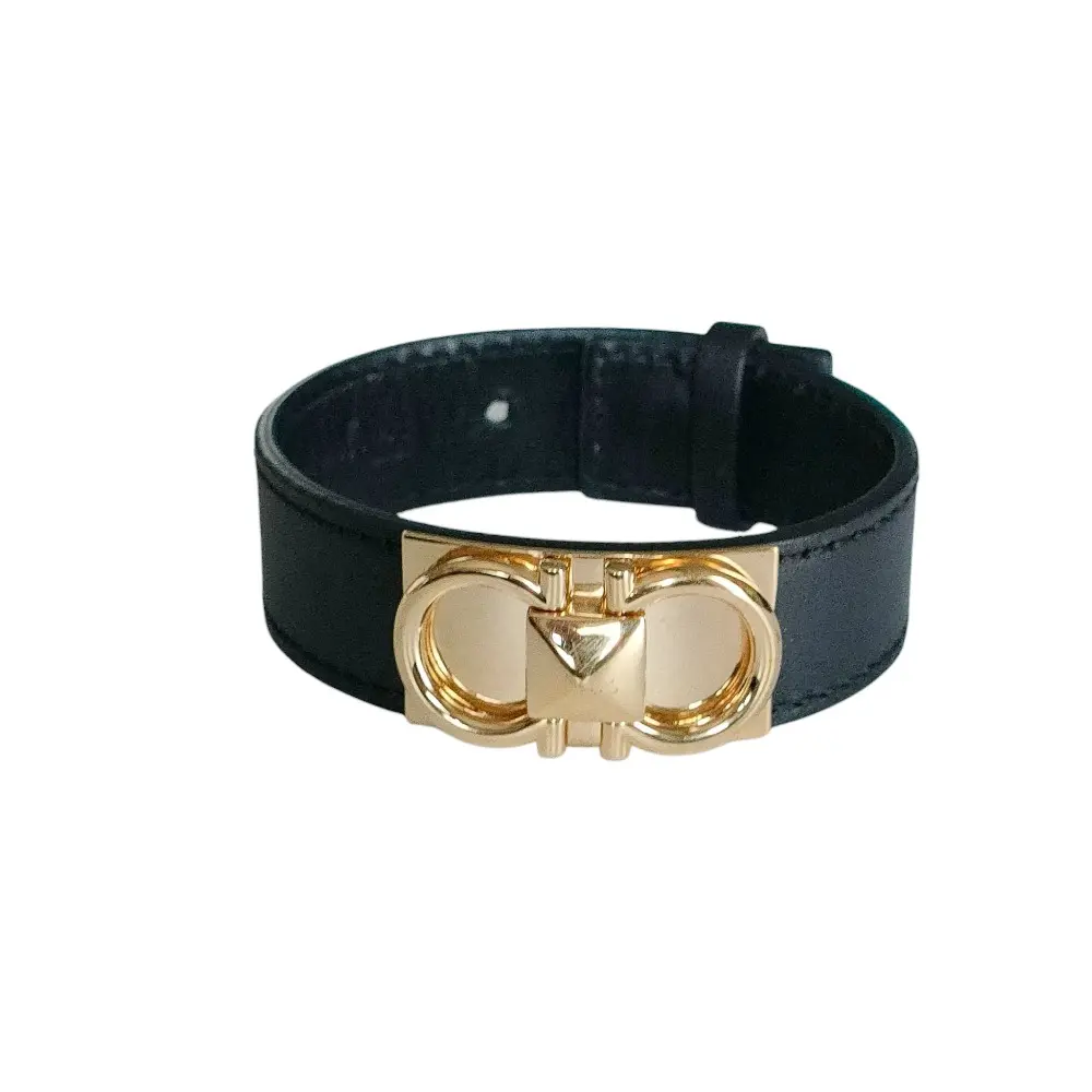 Salvatore Ferragamo サルヴァトーレフェラガモ ガンチーニ レザー ブレスレット バングル ブラック×ゴールドカラー