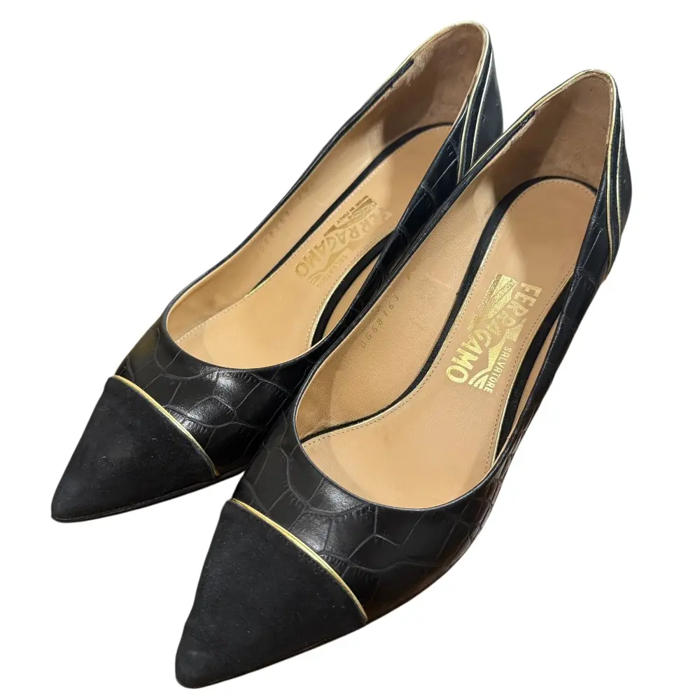 Salvatore Ferragamo サルヴァトーレフェラガモ クロコ型押し ポインテッドトゥ パンプス サイズ8 1/2 約25.5cm ブラック