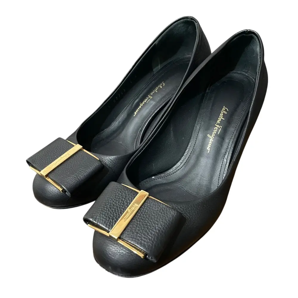 Salvatore Ferragamo サルヴァトーレフェラガモ ヴァラリボン パンプス サイズ6 1/2C 23.5cm相当 ブラック