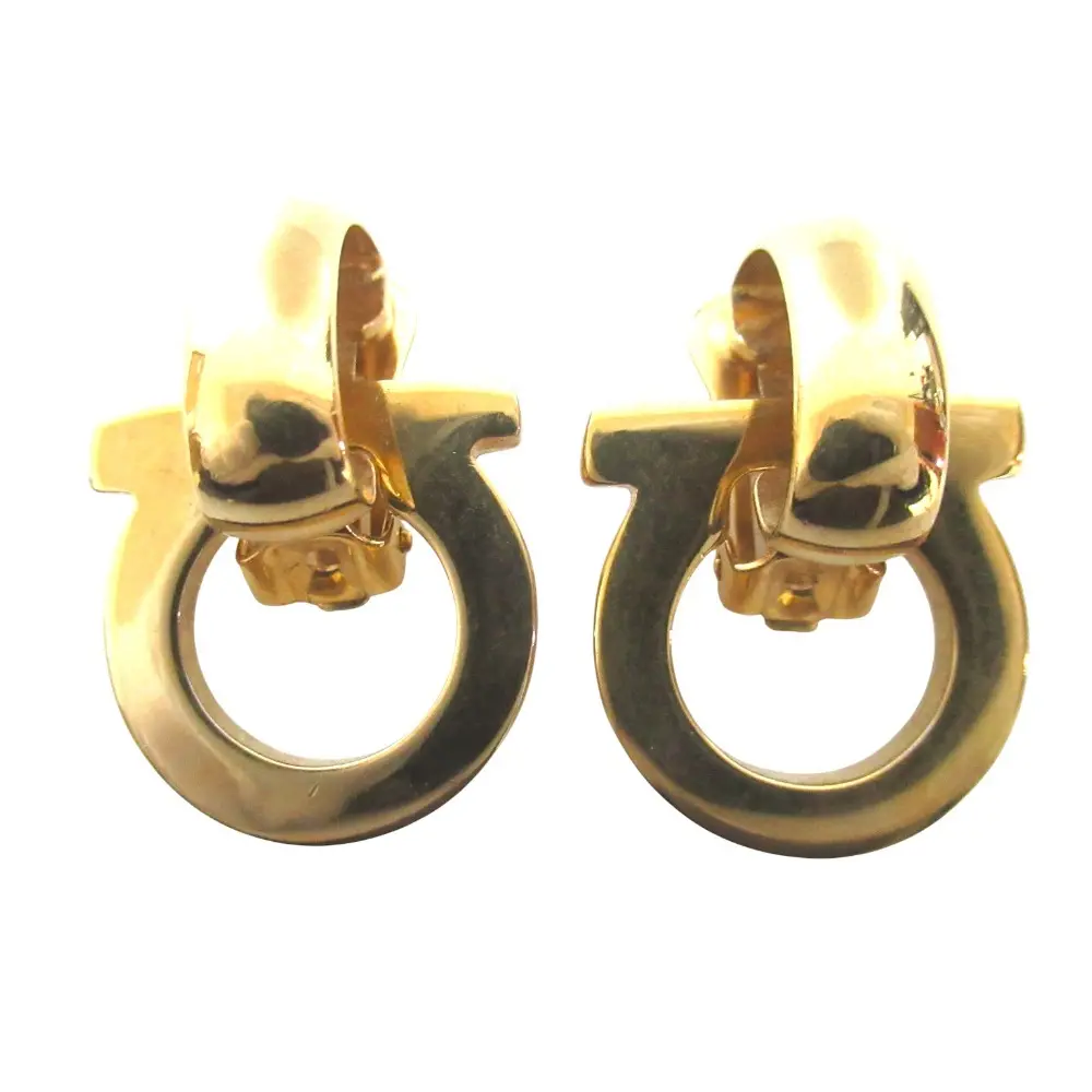 Salvatore Ferragamo サルヴァトーレフェラガモ ガンチーニモチーフ クリップ イヤリング GP ゴールドカラー