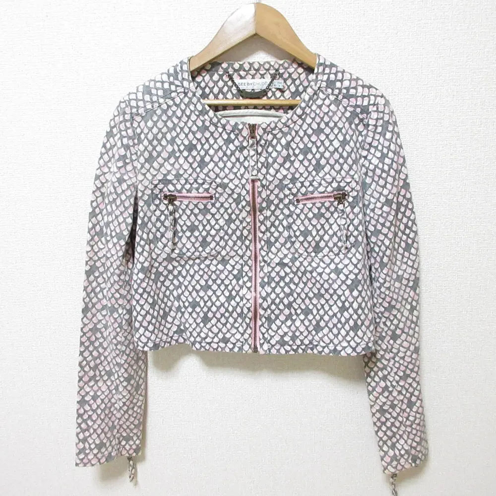 SEE BY CHLOE シーバイクロエ 総柄 ショート丈 クロップド ノーカラー