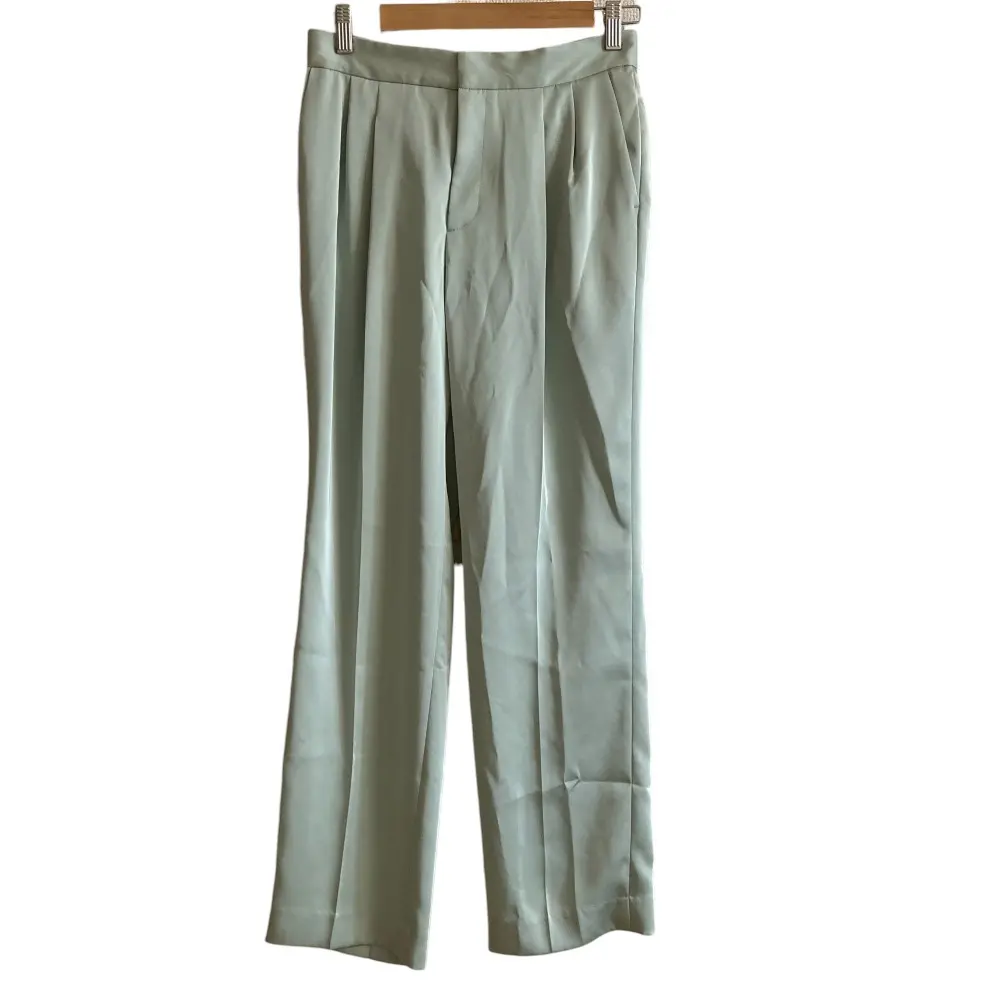 25SS Spick & Span スピックアンドスパン サテンストレートパンツ スラックス サイズ38 グリーン