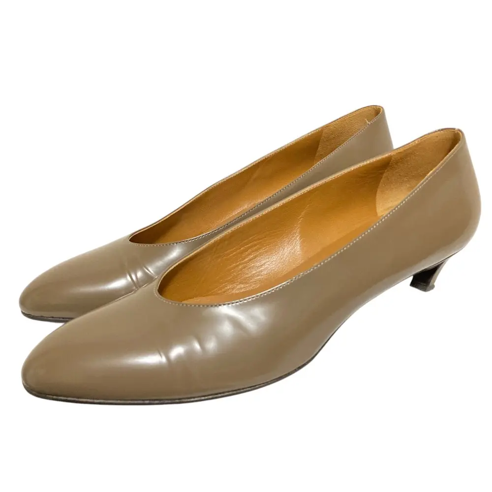 THE ROW ザロウ NEW ALMOND PUMP アーモンドトゥ レザーパンプス 38 トープの買取実績【2026年1月買取】