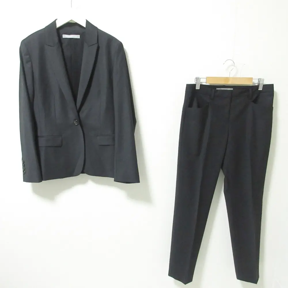 セオリーリュクス（theory luxe）スーツ・セットアップの高価買取なら