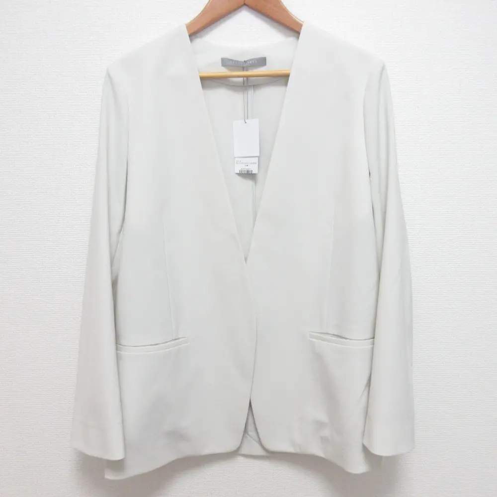 24SS theory luxe セオリーリュクス SYCAMORE 2 WHITNEY ノーカラージャケット サイズ38 アイボリー 