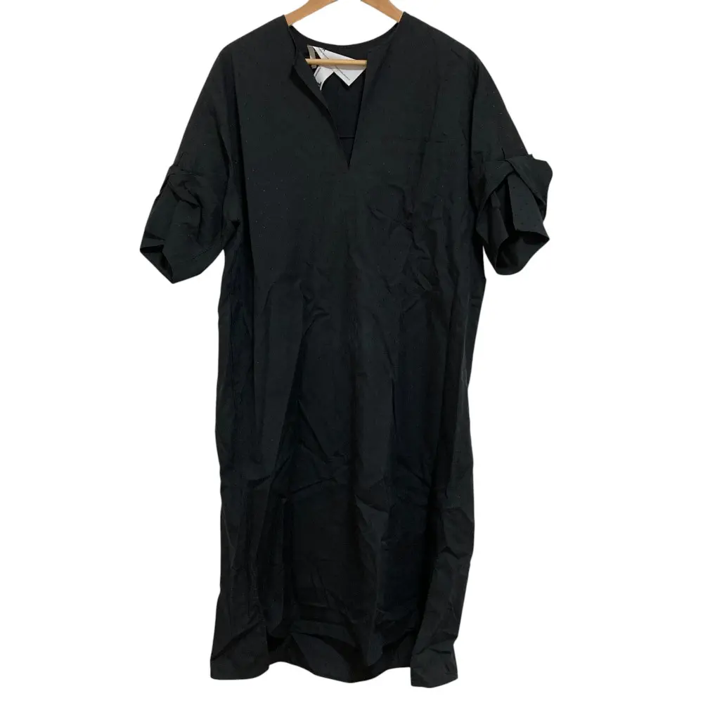 TICCA ティッカ ソメロス生地 Vネック ドットカフタンワンピース ブラック