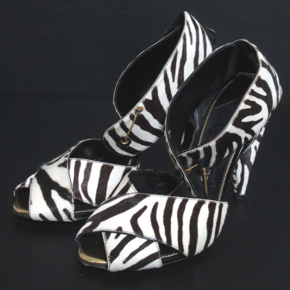 TOM FORD トムフォード ゼブラ柄 ハラコ アンクルストラップ ハイヒール パンプス サイズ39 24.5cm ホワイトダ×ークブラウン