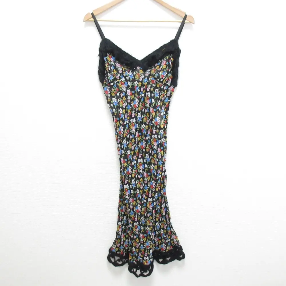 トリコ コムデギャルソン　ワンピース トリココムデギャルソン（tricot COMME des GARCONS）ワンピースの高価