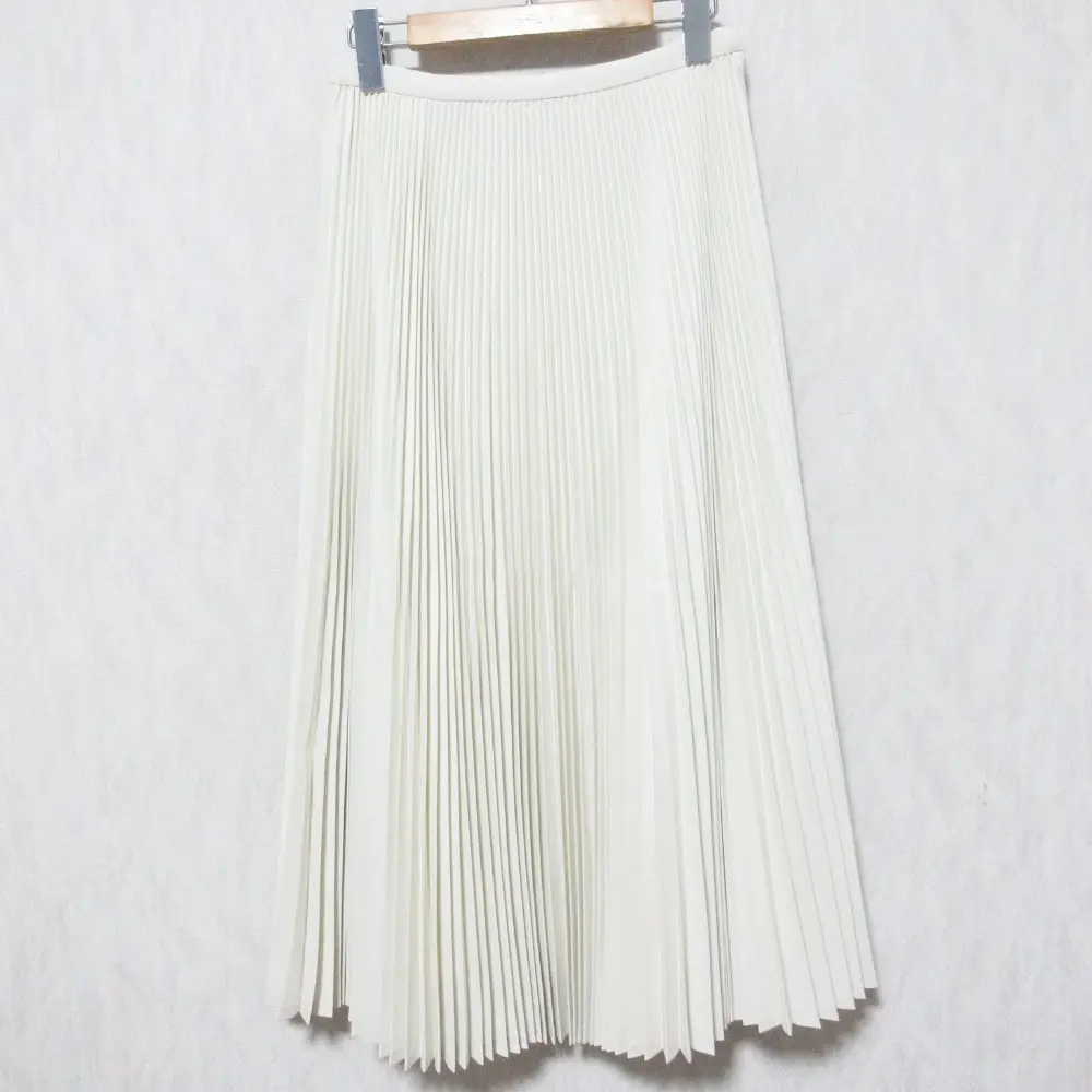 ツルバイマリコオイカワ（TSURU By MARIKO OIKAWA）スカートの高価買取