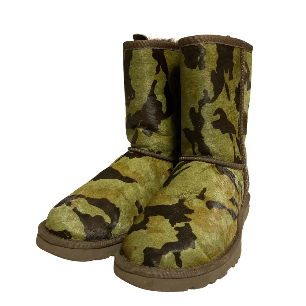 UGG アグオーストラリア CLASSIC SHORT ROWLAND カモフラ 迷彩柄 ハラコ ムートンブーツ 24cm グリーン