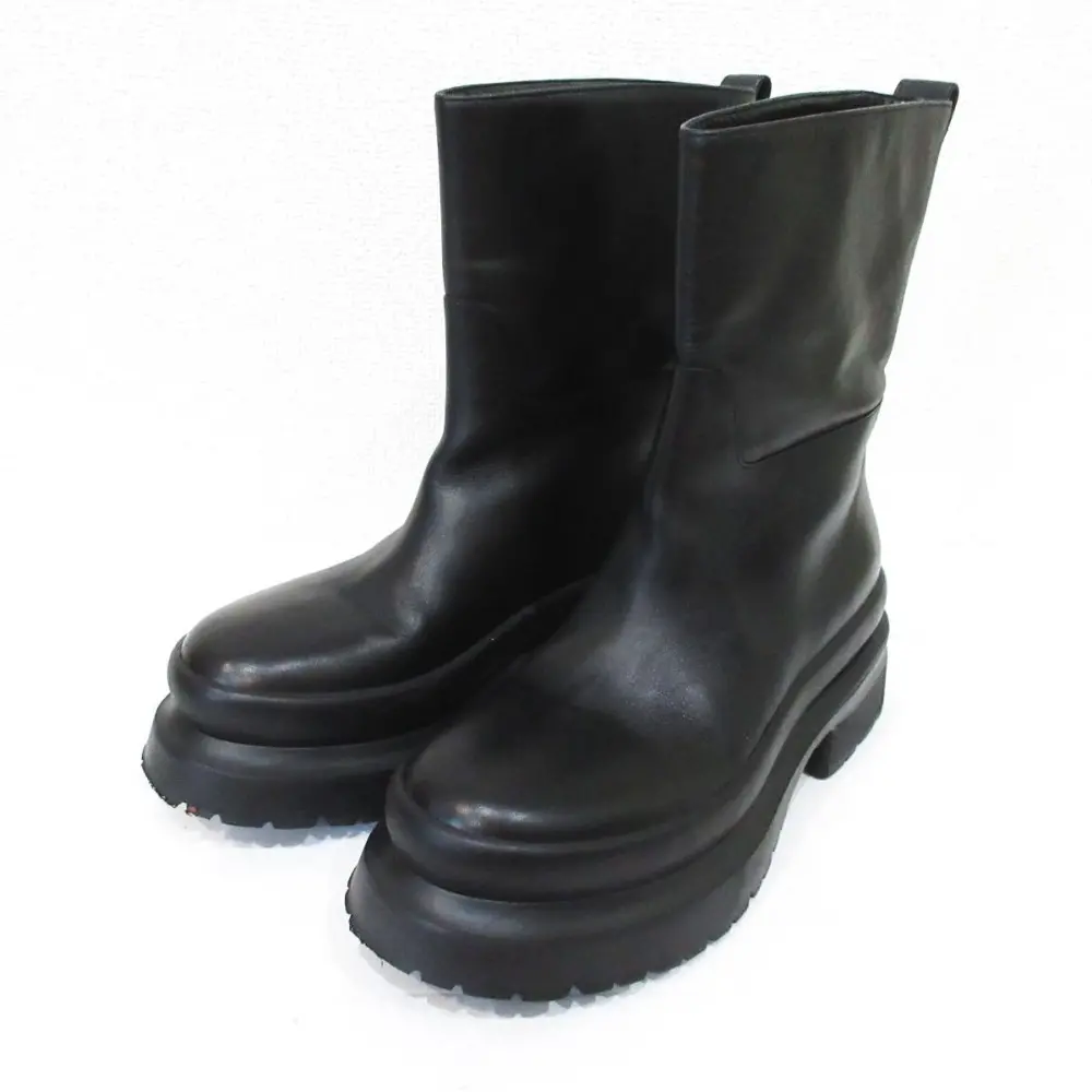 21AW VALENTINO GARAVANI ヴァレンティノガラヴァーニ ローマンスタッズ レザー ショートブーツ サイズ37 約24cm ブラック