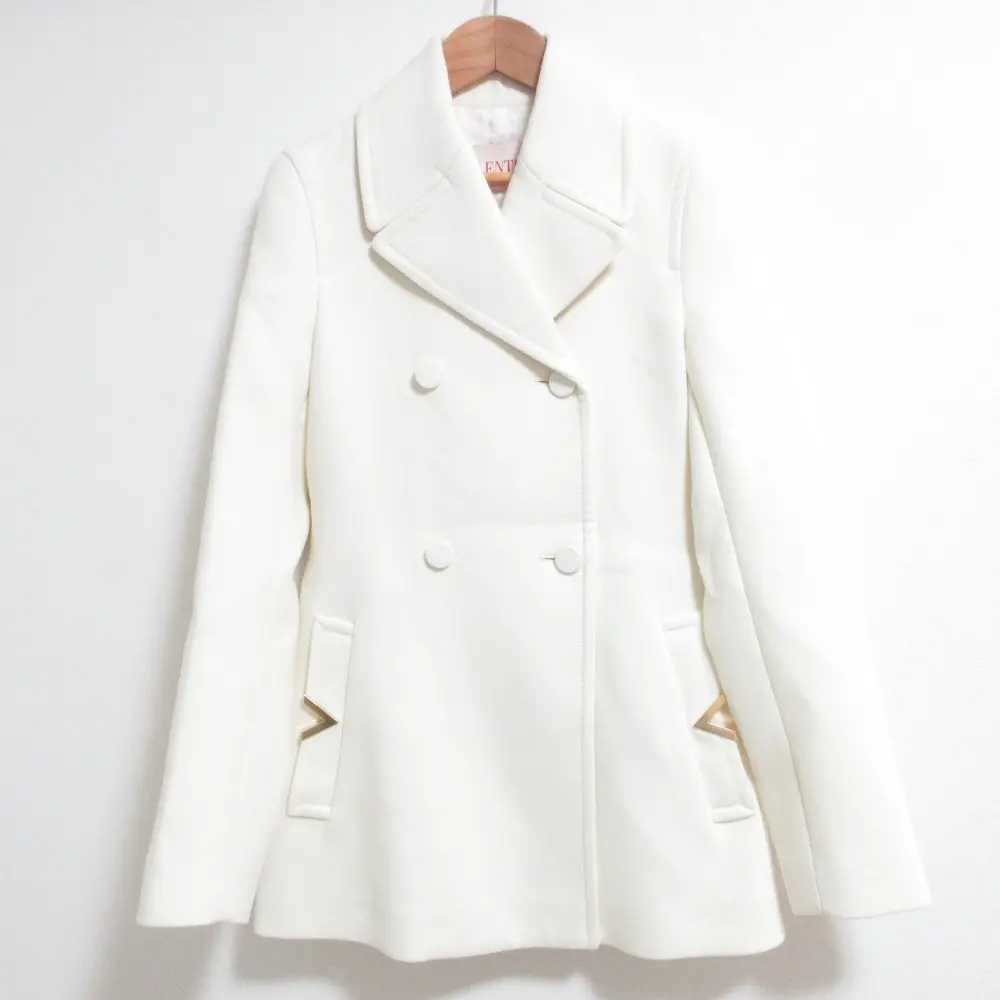 24AW VALENTINO ヴァレンティノ ウールナイロン メタルVロゴ ダブルブレストコート 36サイズ ホワイト