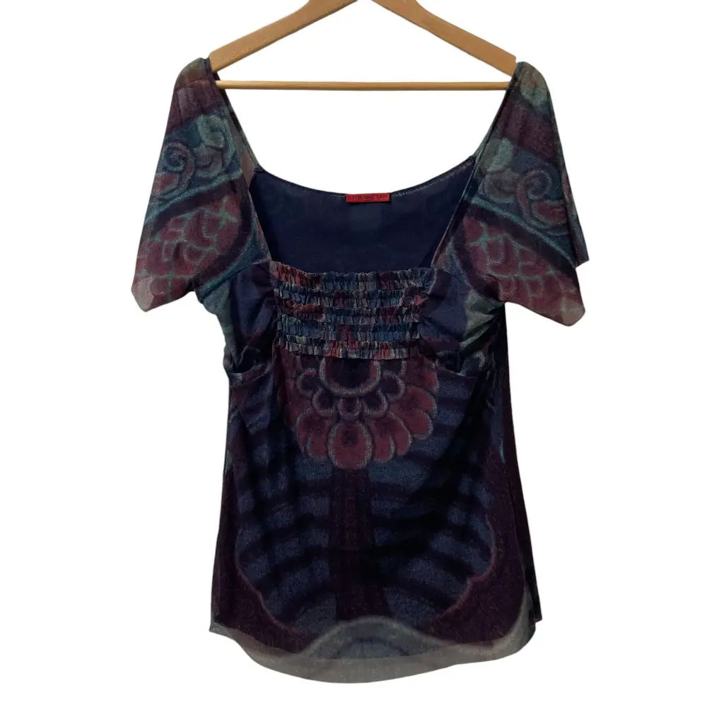 VIVIENNE TAM 花柄刺繍 Tシャツ　ヴィヴィアンタム　チャイナ VIVIENNE TAM ヴィヴィアンタム フラワー刺繍 チャイナカラー 半袖