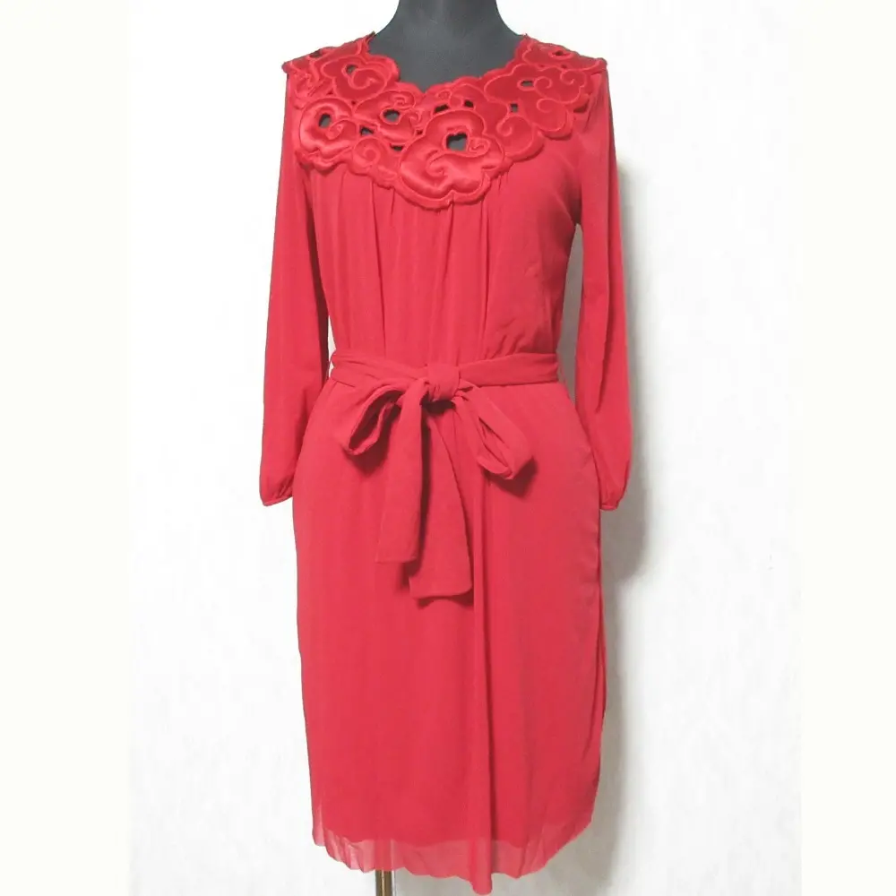 VIVIENNE TAM ヴィヴィアンタム ウエストリボン パワーネット ワンピース 015-240114 サイズ0 レッドの買取実績【2025年8月買取】