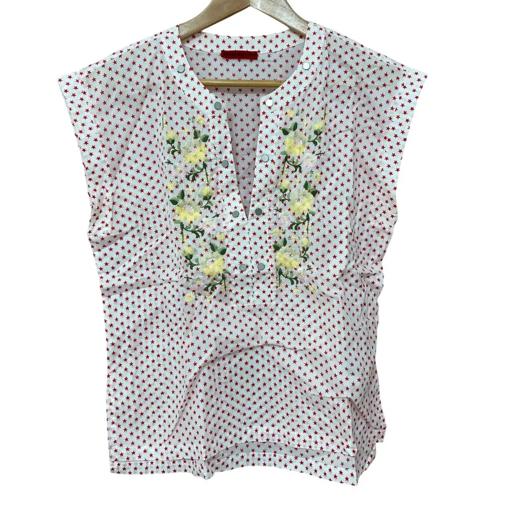 VIVIENNE TAM ヴィヴィアンタム スタープリント フラワー刺繡 キーネック ノースリーブ ブラウス 42 レッド ホワイト