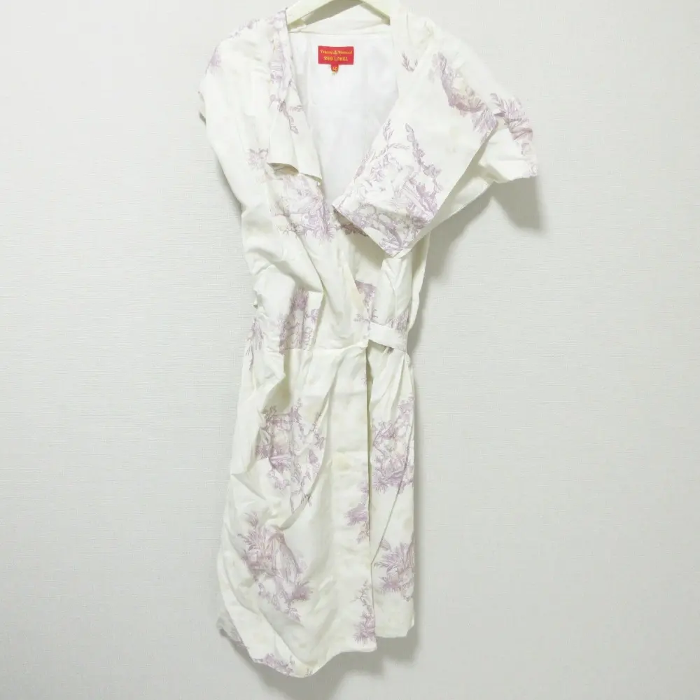 クリーニング済 Vivienne Westwood ヴィヴィアンウエストウッド レッド
