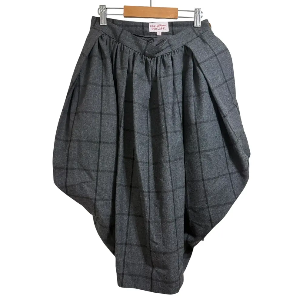 Vivienne Westwood ヴィヴィアンウエストウッドレッドレーベル