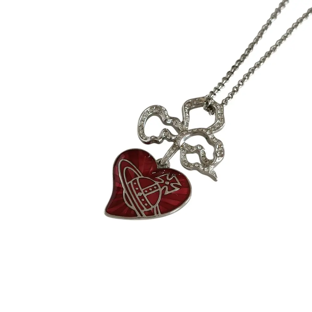 Vivienne Westwood ヴィヴィアンウエストウッド オーブ×ハート ラインストーン ペンダント ネックレス アクセサリー シルバー