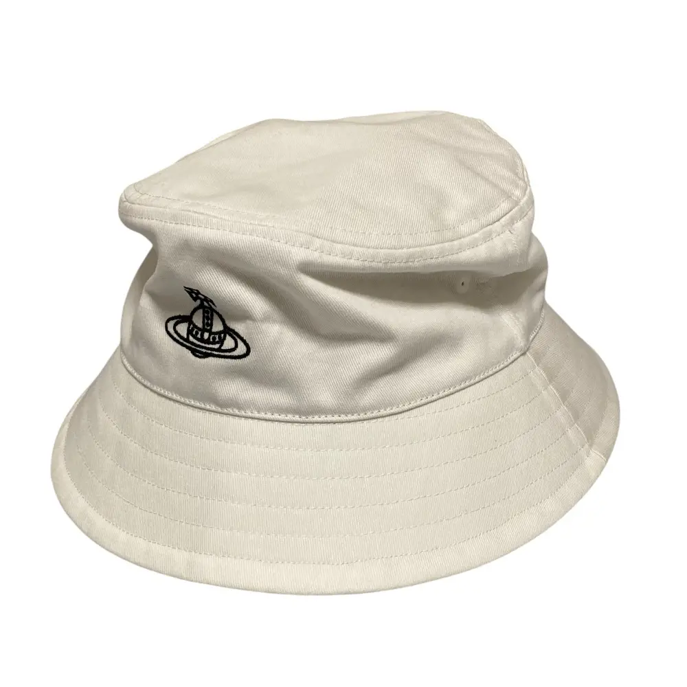 ヴィヴィアンウエストウッド（Vivienne Westwood）帽子の高価買取なら