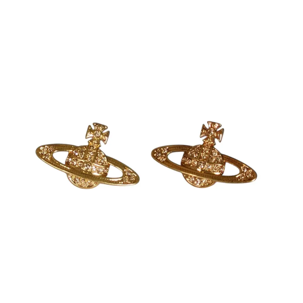 Vivienne Westwood ヴィヴィアンウエストウッド メタルオーブ スタッドピアス アクセサリー ゴールドカラー