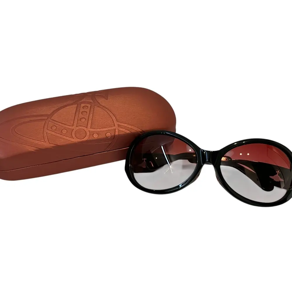 Vivienne Westwood ヴィヴィアンウエストウッド オーブ オーバル サングラス VW-7723 ブラック