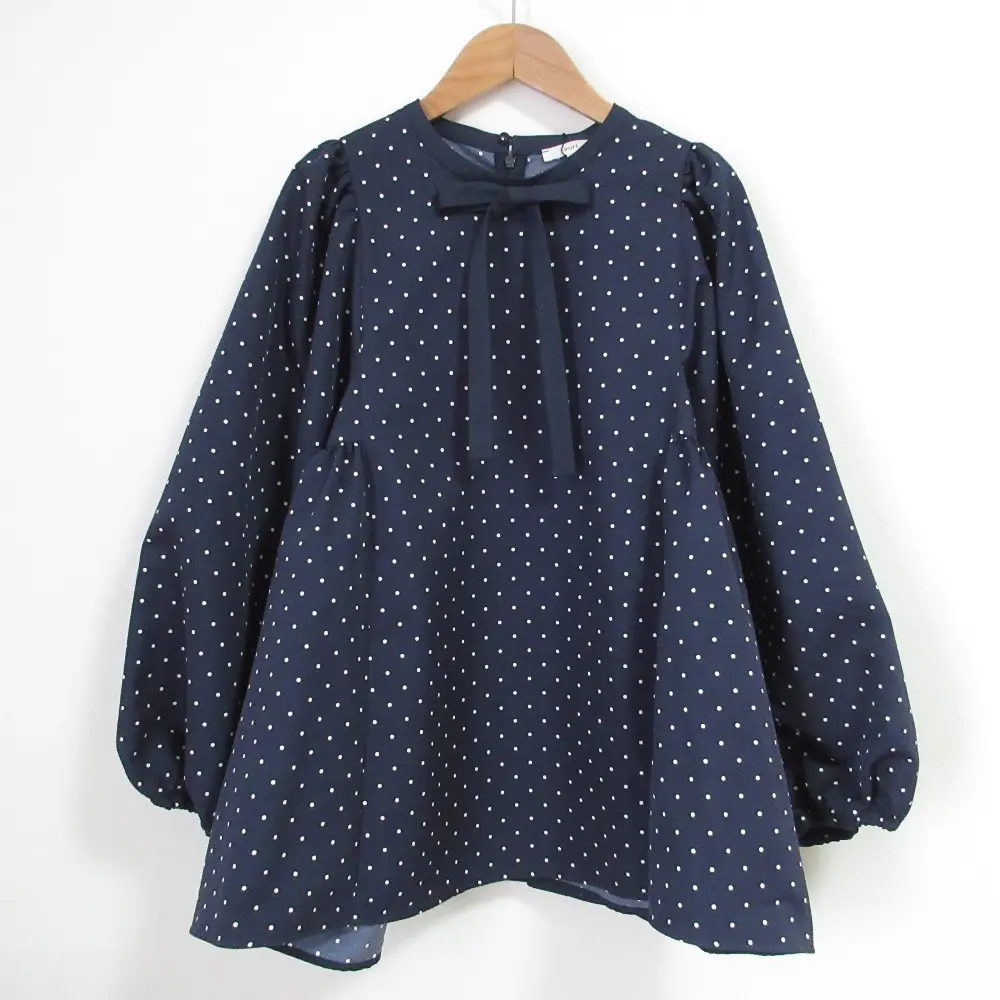 24AW yori ヨリ ドットサイドギャザーブラウス シャツ 38サイズ ネイビー